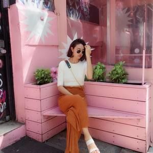 Meet your Posher, Julia